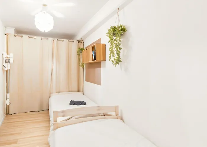 2 Pieces Spacieux Hyper-centre *